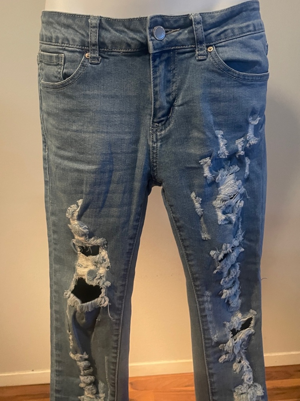 WAX Size 7 Ripped Distressed High-Rise Skinny Women's Light Blue Jeans - Picture 5 of 16